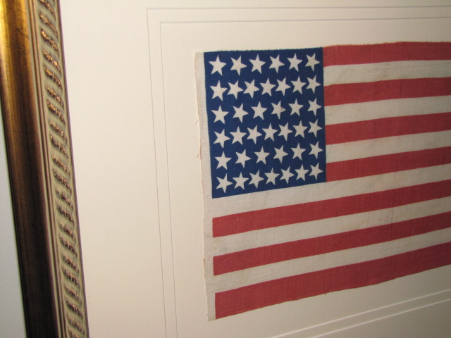 ANTIQUE FLAG IMAGE