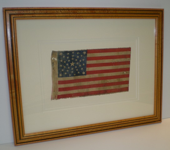 ANTIQUE FLAG IMAGE