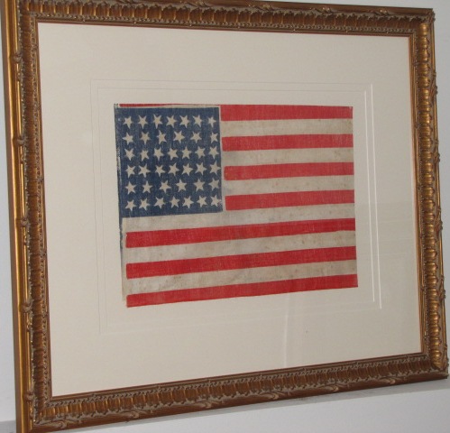 ANTIQUE FLAG IMAGE