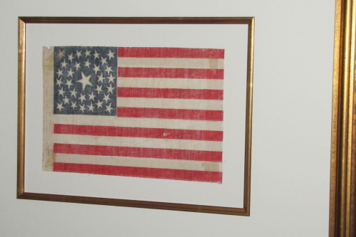 ANTIQUE FLAG IMAGE