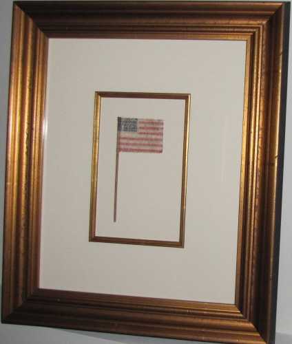 ANTIQUE FLAG IMAGE