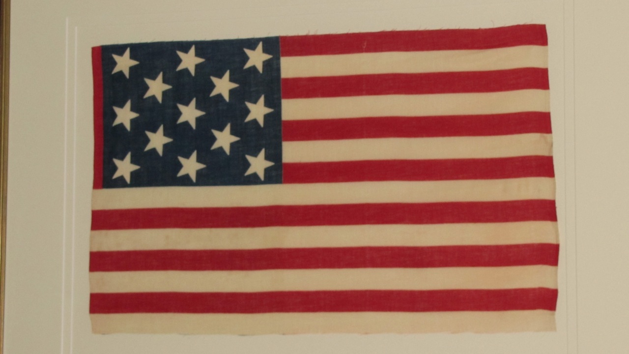 13 STAR FLAG IMAGE