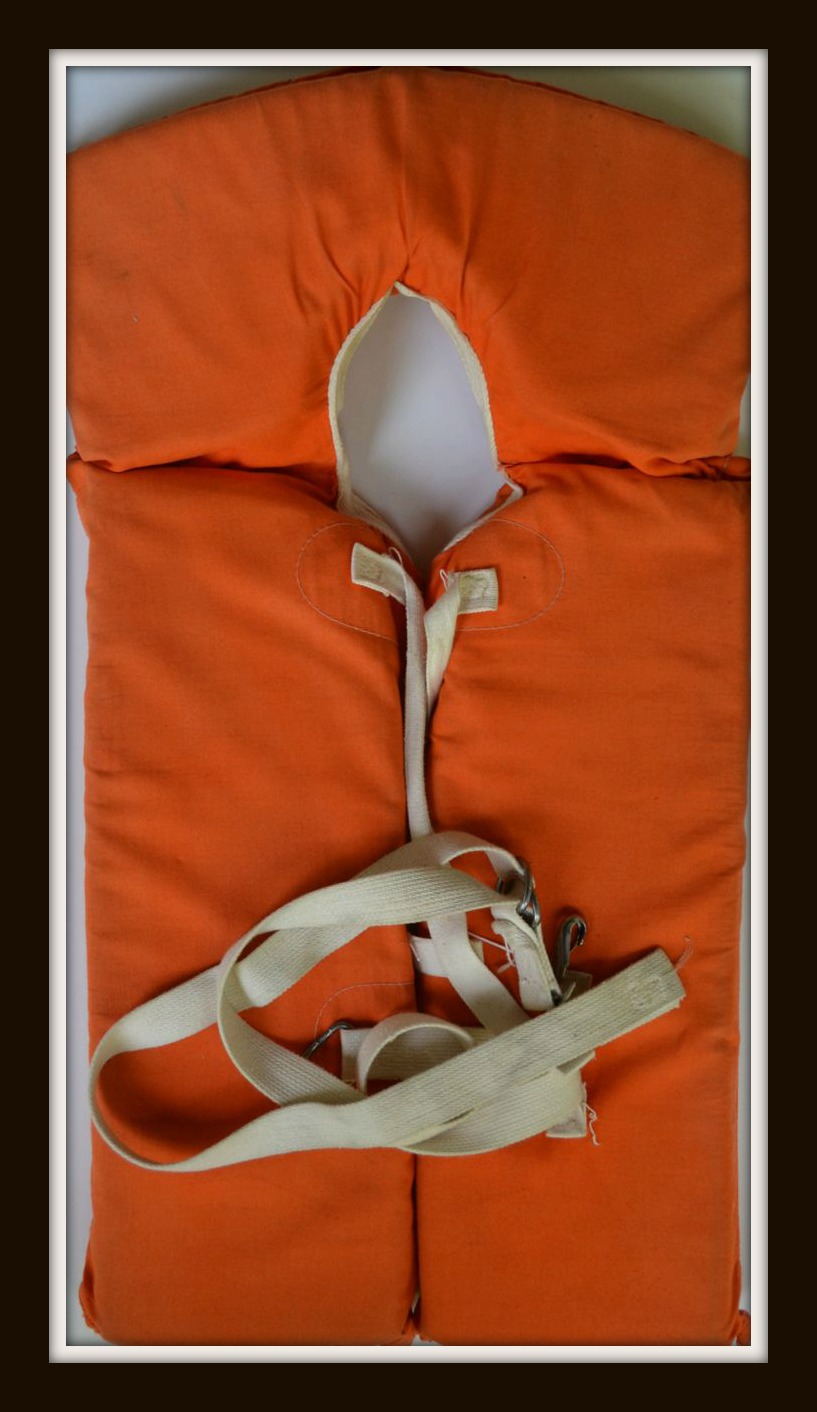 LIFE JACKET IMAGE