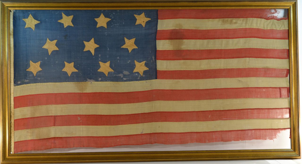 13 STAR FLAG IMAGE