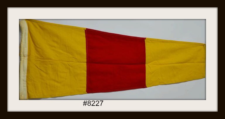 VINTAGE SIGNAL FLAG IMAGE