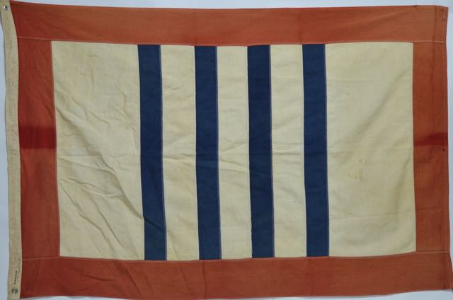 VINTAGE FLAG IMAGE