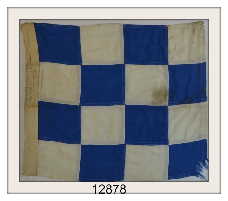 VINTAGE NAUTICAL SIGNAL FLAG "N" IMAGE